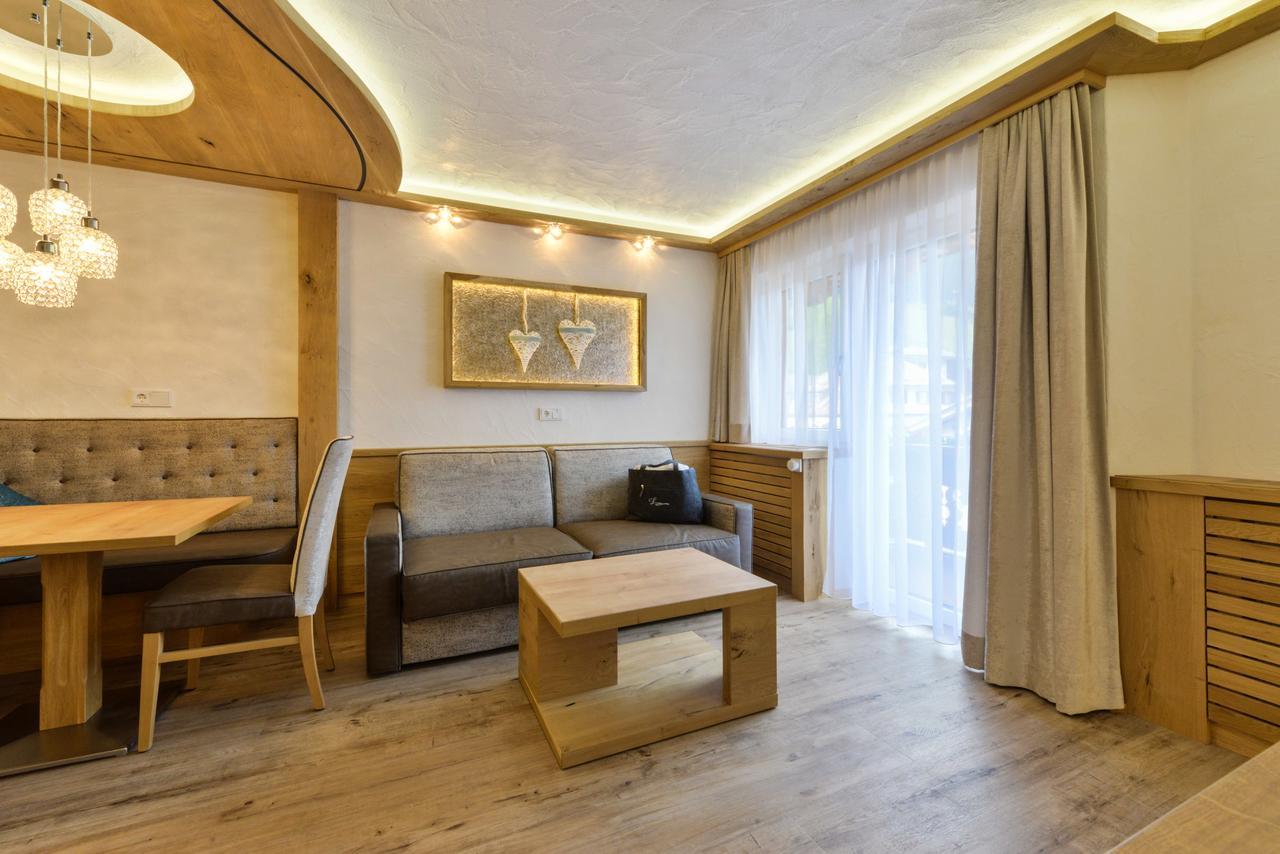 Hotel Oberlechtaler Hof Boutique Holzgau