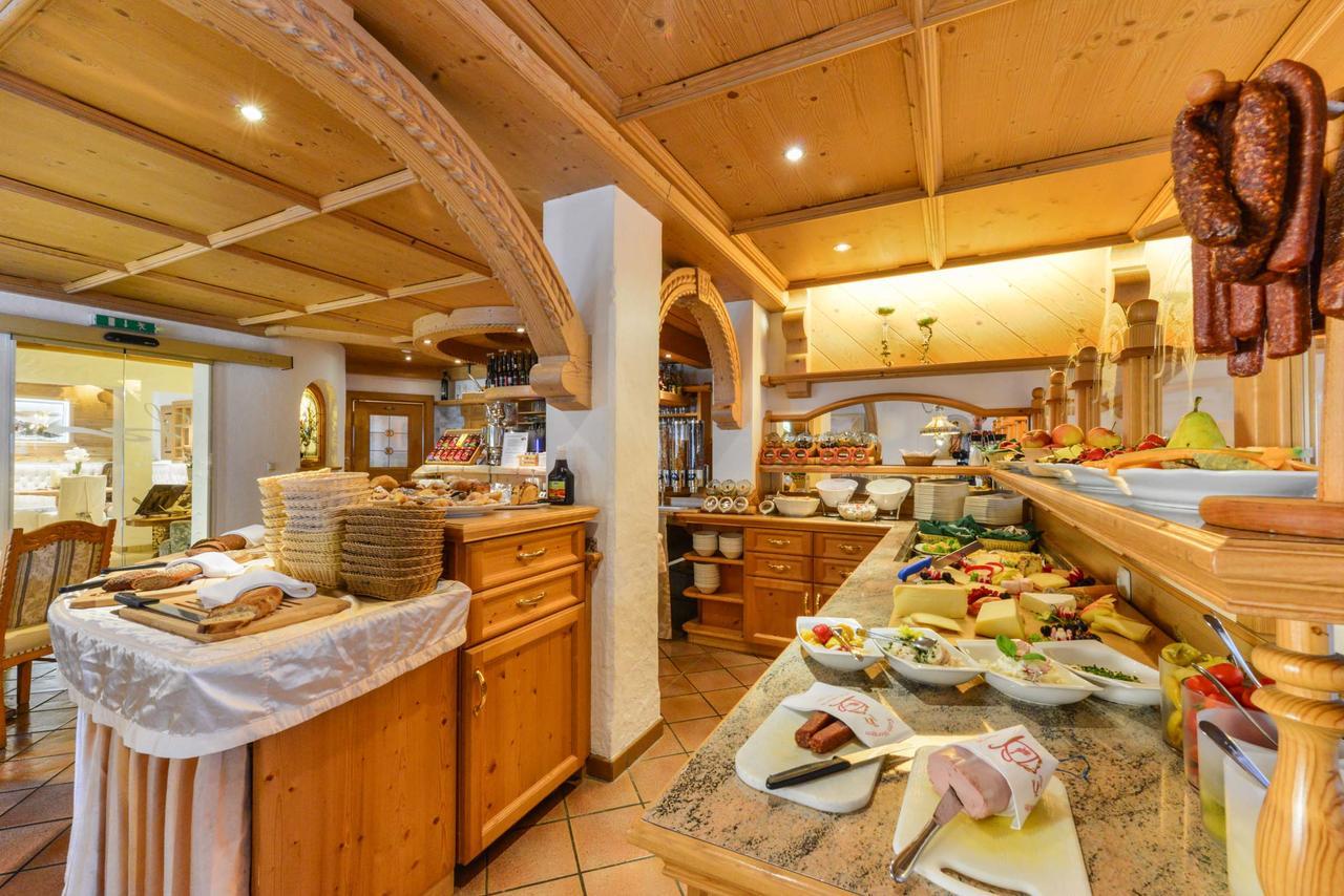 Oberlechtaler Hof Boutique Holzgau