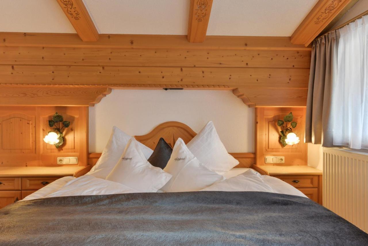 Oberlechtaler Hof Boutique Hotel 4*